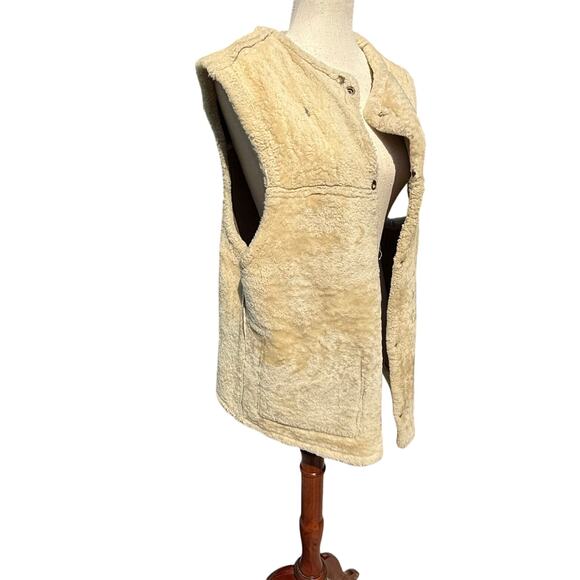 Vintage Handmade Suede Leather Sherpa-Lined Vest Snap Front Pockets - Picture 11 of 16
